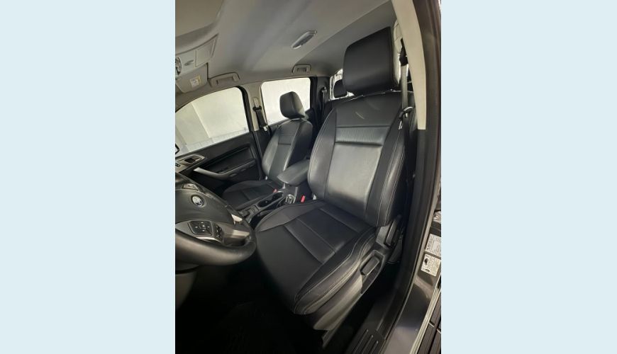 FORD RANGER 3.2 XLT 4X4 CD 20V DIESEL 4P AUT. - CINZA - 2021 Foto 8 (Grande)