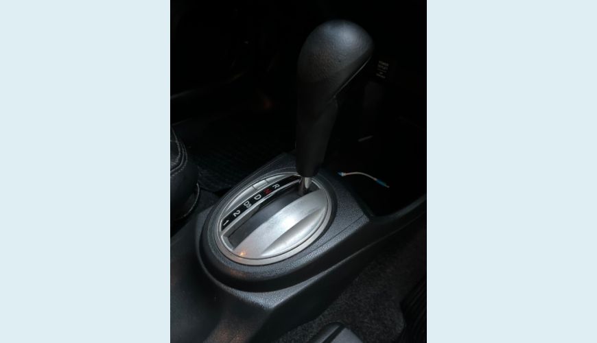 HONDA FIT 1.4 LX 16V FLEX 4P AUT. - PRETO - 2010 Foto 8 (Grande)
