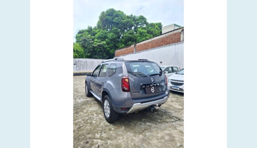 RENAULT DUSTER 2.0 DYNAMIQUE 4X2 16V FLEX 4P AUT. - N/D - 2017 Foto 8 (Grande)