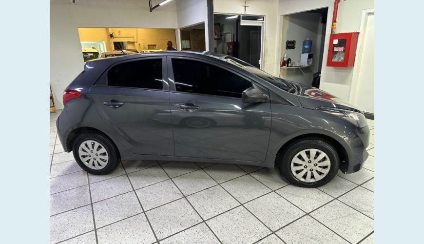 HYUNDAI HB 20 1.0 COMFORT 12V FLEX 4P MANUAL - N/D - 2018 Foto 8 (Grande)