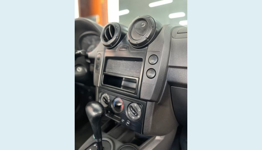 FORD ECOSPORT 2.0 XLS 16V FLEX 4P AUT. - PRATA - 2009 Foto 8 (Grande)