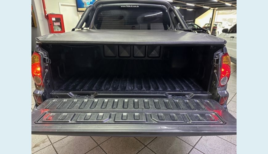 MITSUBISHI L200 TRITON 2.4 HLS 4X2 CD 16V FLEX 4P MANUAL - N/D - 2016 Foto 8 (Grande)