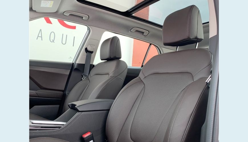 HYUNDAI CRETA 1.0 TGDI FLEX PLATINUM SAFETY AUT. - INDEFINIDA - 2025 Foto 8 (Grande)