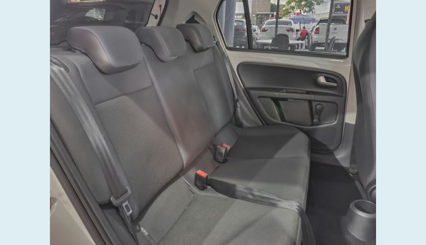 VOLKSWAGEN UP 1.0 170 TSI TOTAL FLEX XTREME 4P MANUAL - BRANCO - 2020 Foto 8 (Grande)