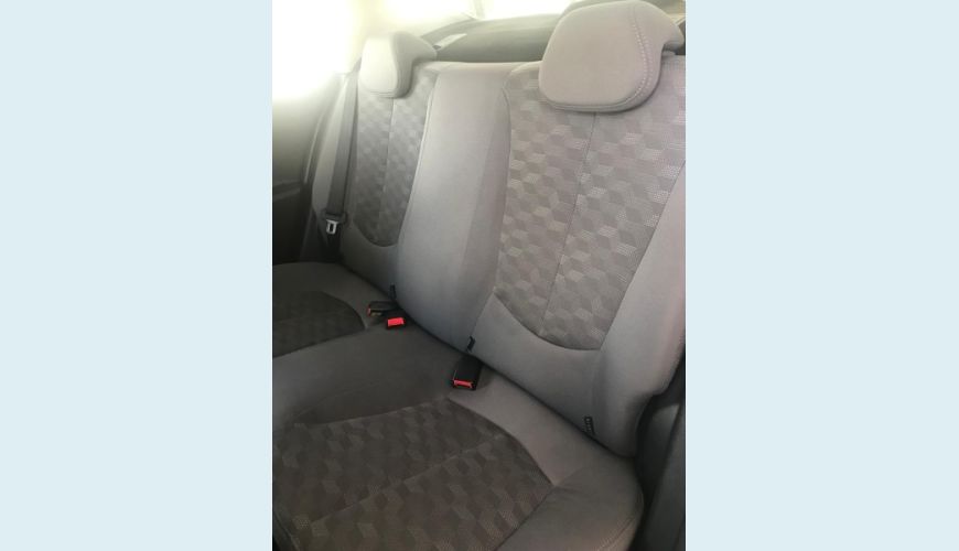 HYUNDAI HB 20S 1.6 COMFORT PLUS 16V FLEX 4P MANUAL - PRETO - 2017 Foto 8 (Grande)