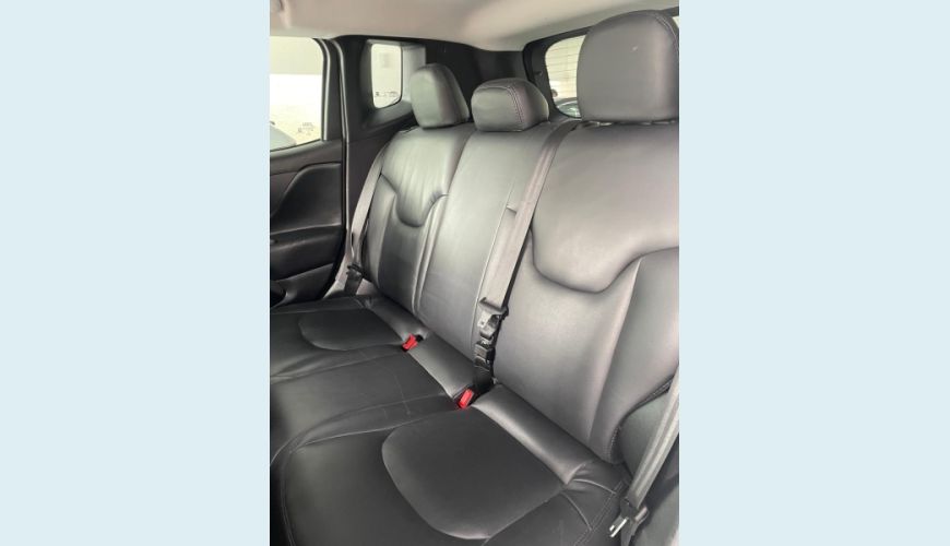 JEEP RENEGADE 1.8 16V FLEX LONGITUDE 4P AUT. - PRATA - 2016 Foto 8 (Grande)