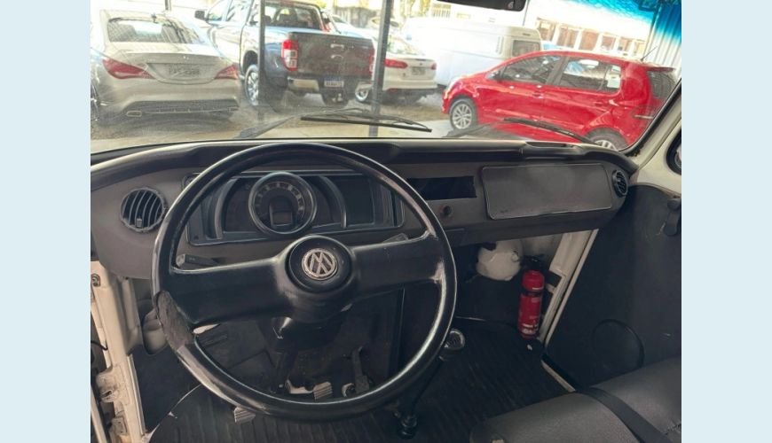 VOLKSWAGEN KOMBI 1.4 MI STD 8V FLEX 3P MANUAL - BRANCO - 2012 Foto 8 (Grande)