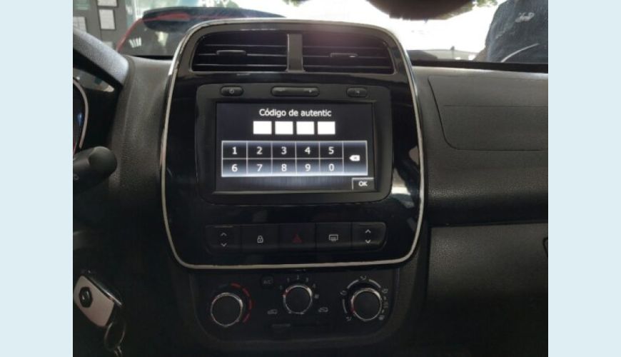 RENAULT KWID 1.0 12V SCE FLEX INTENSE MANUAL - BRANCO - 2022 Foto 8 (Grande)