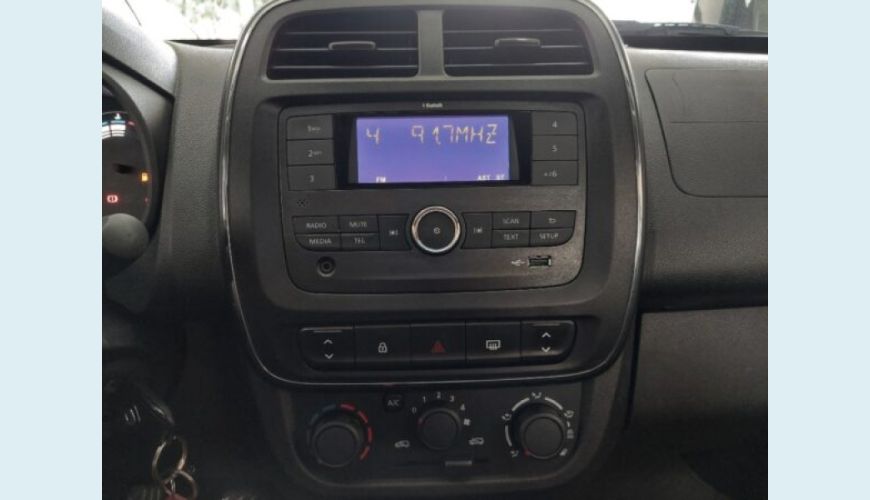 RENAULT KWID 1.0 12V SCE FLEX ZEN MANUAL - BRANCO - 2024 Foto 8 (Grande)