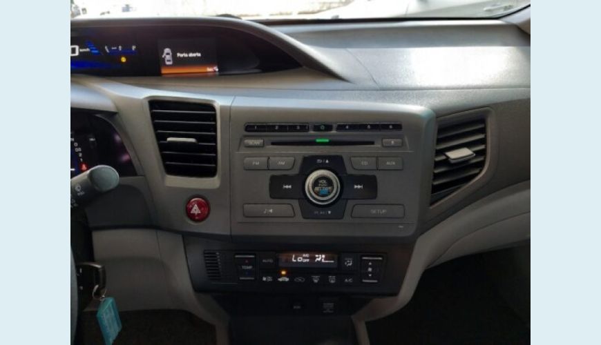 HONDA CIVIC 1.8 LXS 16V FLEX 4P AUT. - PRATA - 2013 Foto 8 (Grande)