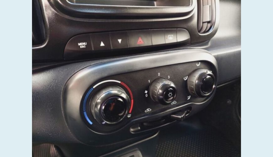 FIAT MOBI LIKE 1.0 FIRE FLEX 4P - PRATA - 2022 Foto 8 (Grande)