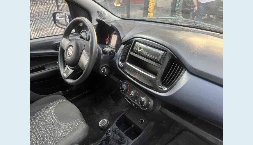 FIAT UNO 1.0 FIRE FLEX ATTRACTIVE MANUAL - N/D - 2021 Foto 8 (Grande)
