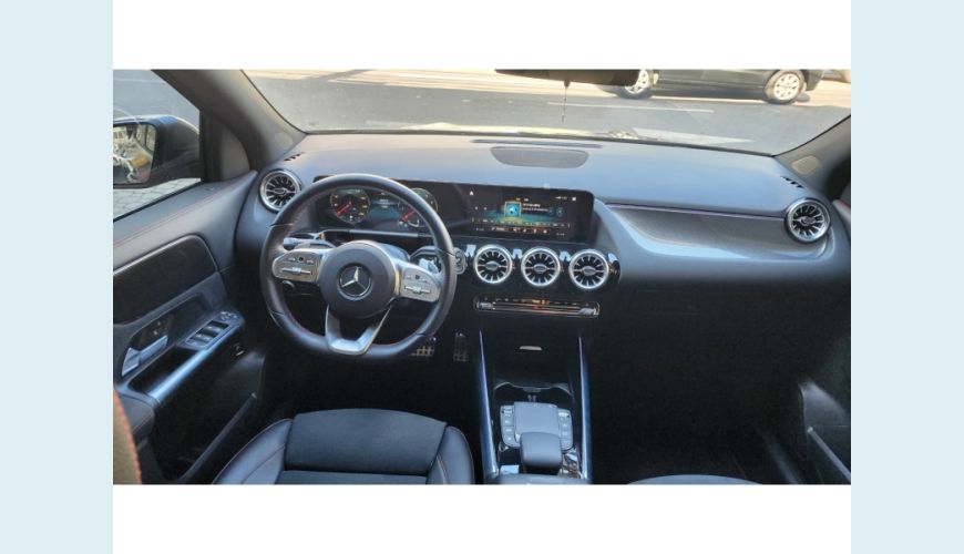 MERCEDES-BENZ GLA 200 1.3 GCI AMG LINE 7G-DCT - N/D - 2022 Foto 8 (Grande)