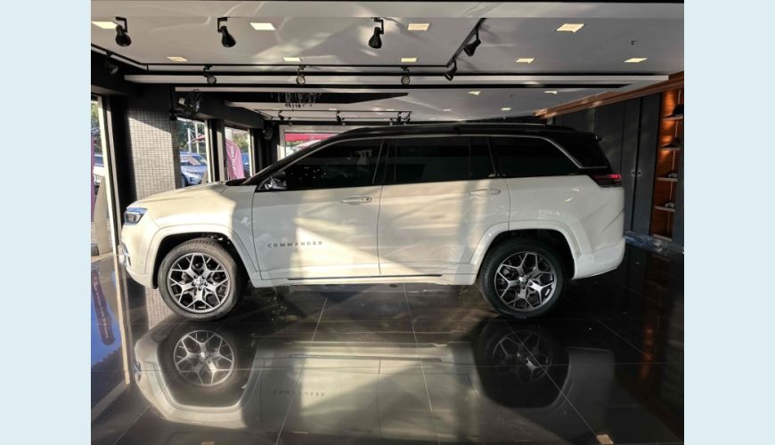 JEEP COMMANDER 2.0 TD380 TURBO DIESEL OVERLAND AT9 - N/D - 2022 Foto 8 (Grande)