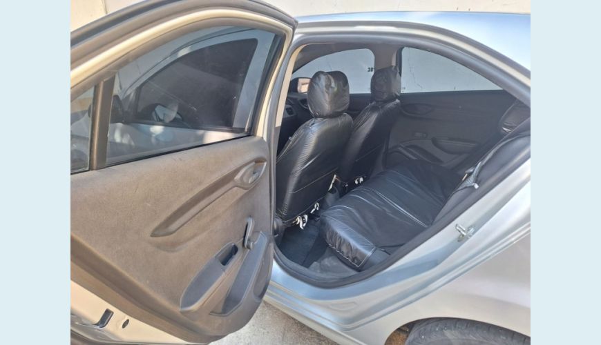 CHEVROLET ONIX 1.0 MPFI JOY 8V FLEX 4P MANUAL - N/D - 2018 Foto 8 (Grande)