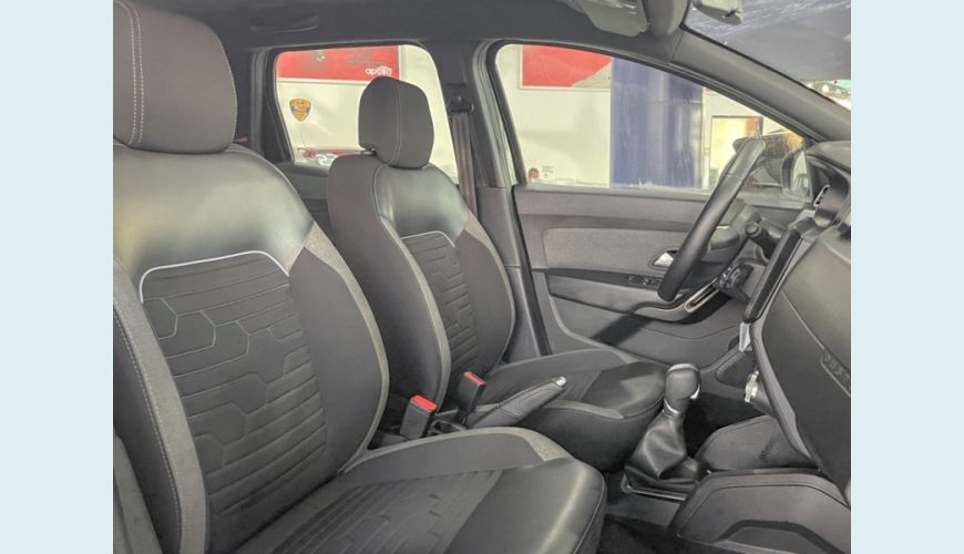 RENAULT DUSTER 1.6 16V SCE FLEX INTENSE X-TRONIC - PRETO - 2023 Foto 8 (Grande)