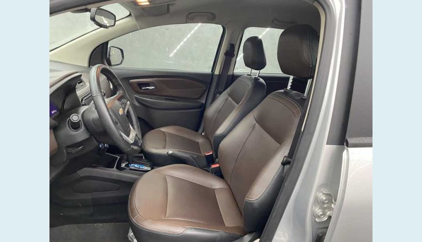 CHEVROLET SPIN PREMIER 7S 1.8 AUT. FLEX - PRETO - 2022 Foto 8 (Grande)