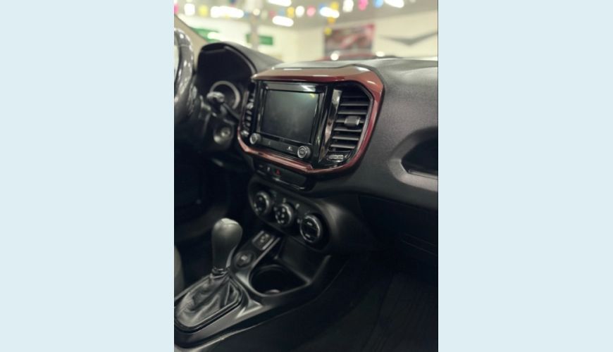 FIAT TORO 1.8 16V EVO FLEX FREEDOM AT6 - BRANCO - 2021 Foto 8 (Grande)