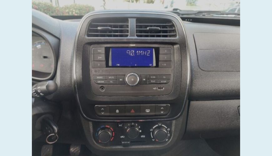 RENAULT KWID 1.0 12V SCE FLEX ZEN MANUAL - PRATA - 2023 Foto 8 (Grande)