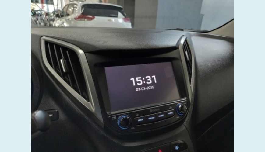 HYUNDAI HB 20 1.6 COMFORT PLUS 16V FLEX 4P MANUAL - BRANCO - 2017 Foto 8 (Grande)