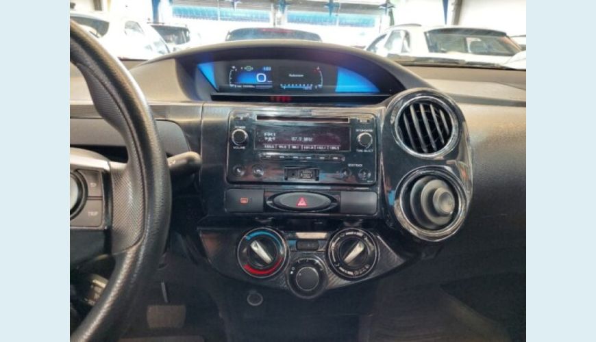 TOYOTA ETIOS 1.5 X PLUS SEDAN 16V FLEX 4P AUT. - VERMELHO - 2020 Foto 8 (Grande)