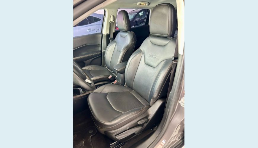 JEEP COMPASS 2.0 16V FLEX LONGITUDE AUT. - CINZA - 2021 Foto 8 (Grande)