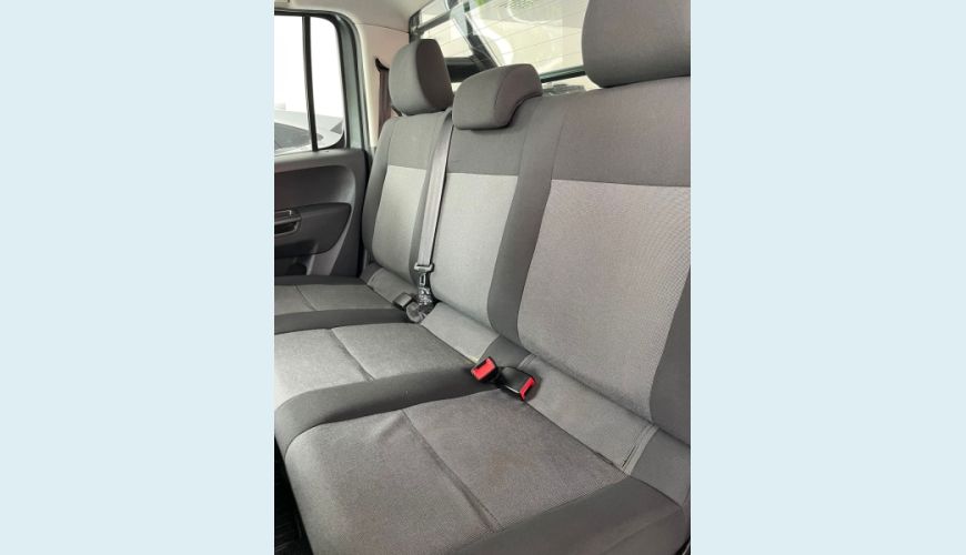 VOLKSWAGEN AMAROK 2.0 4X4 CD 16V TURBO INTERCOOLER DIESEL 4P MANUAL - CINZA - 2017 Foto 8 (Grande)
