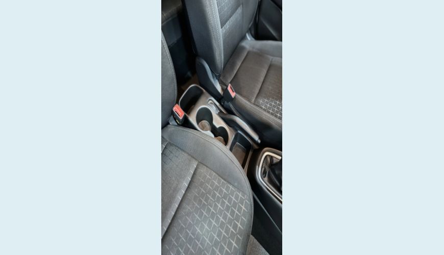 HYUNDAI HB 20 1.0 12V FLEX COMFORT MANUAL - BRANCO - 2023 Foto 8 (Grande)