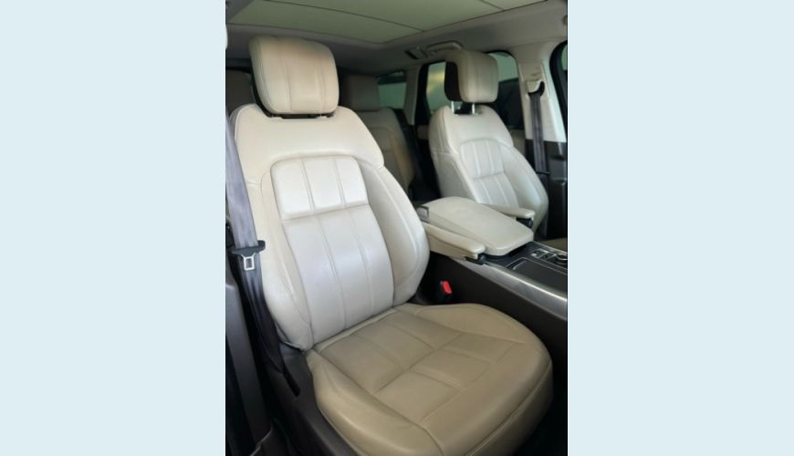 LAND ROVER RANGE ROVER SPORT 3.0 D300 TURBO DIESEL HSE AUT. - PRETO - 2022 Foto 8 (Grande)