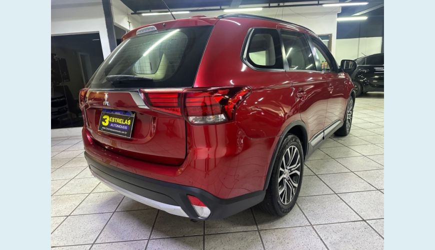 MITSUBISHI OUTLANDER 2.0 16V 4P AUT. - N/D - 2016 Foto 8 (Grande)