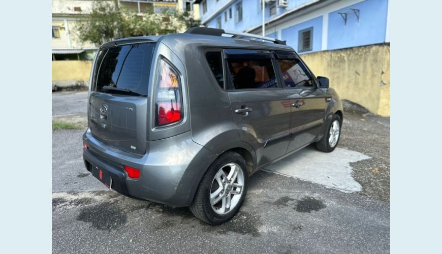 KIA SOUL 1.6 EX 16V FLEX 4P MANUAL - N/D - 2011 Foto 8 (Grande)