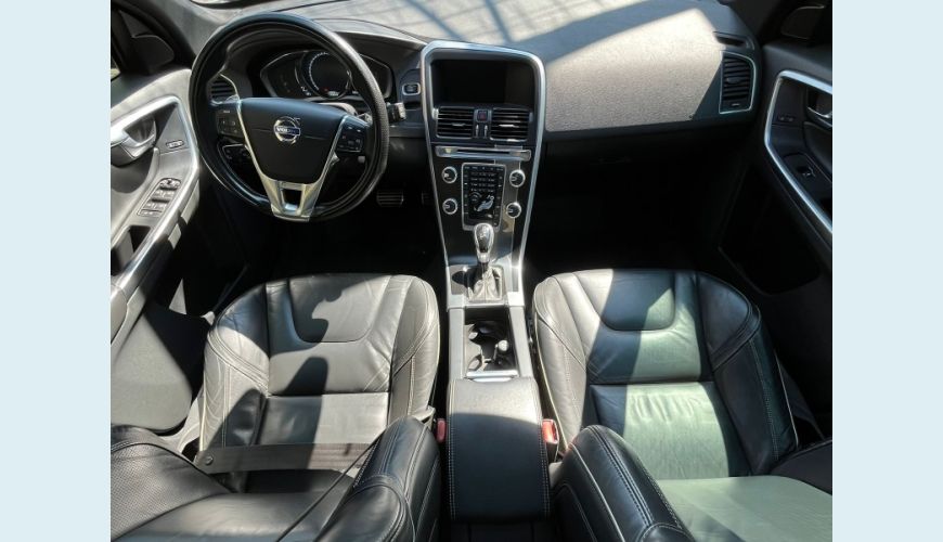 VOLVO XC 60 T-5 R-DESIGN 2.0 FWD 5P - PRATA - 2015 Foto 8 (Grande)