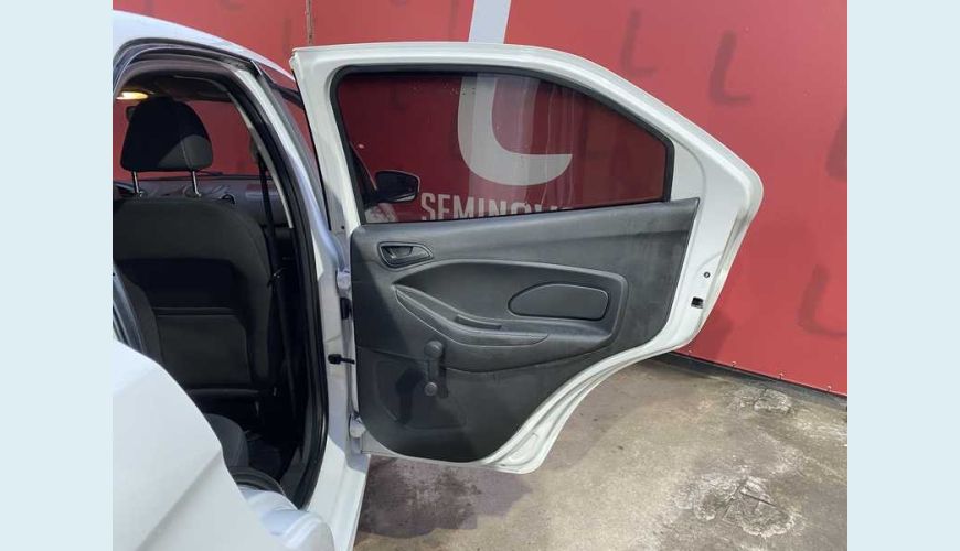 FORD KA SEDAN SE PLUS 1.0 FLEX - BRANCO - 2015 Foto 8 (Grande)