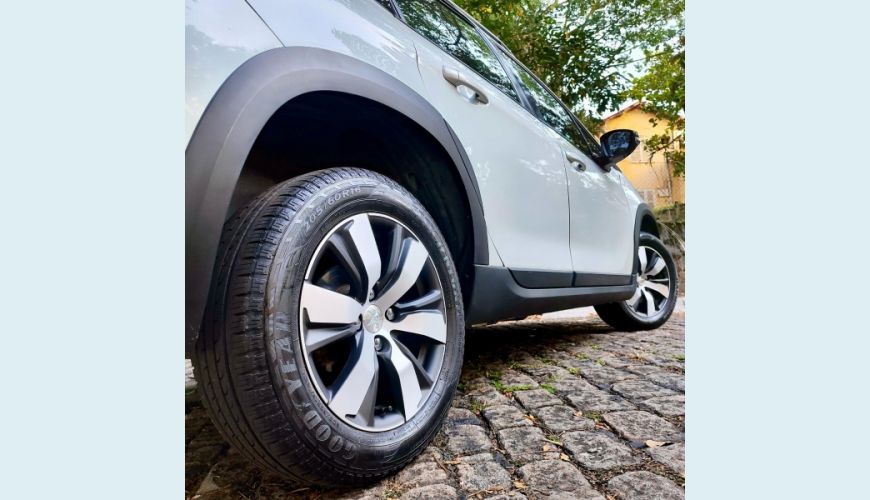 PEUGEOT GRIFFE 2019 AUT. - BRANCO - 2008 Foto 8 (Grande)