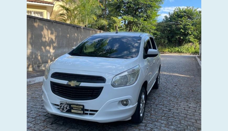 CHEVROLET SPIN LT 1.8 8V ECONO.FLEX 5P MEC. - BRANCO - 2013 Foto 8 (Grande)