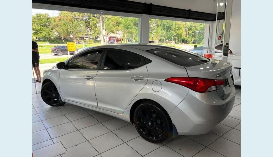 HYUNDAI ELANTRA GLS - PRATA - 2012 Foto 8 (Grande)