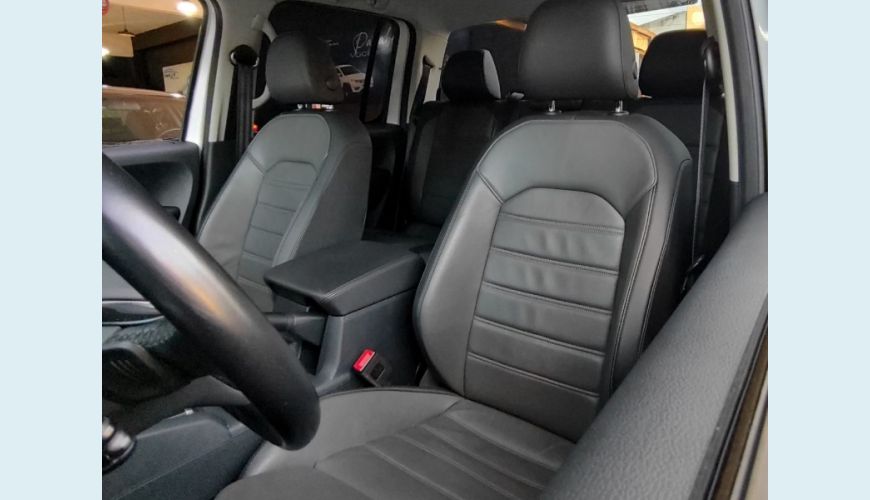 VOLKSWAGEN AMAROK HIGHLINE CD 3.0 4X4 TB DIES. AUT. - BRANCO - 2021 Foto 8 (Grande)
