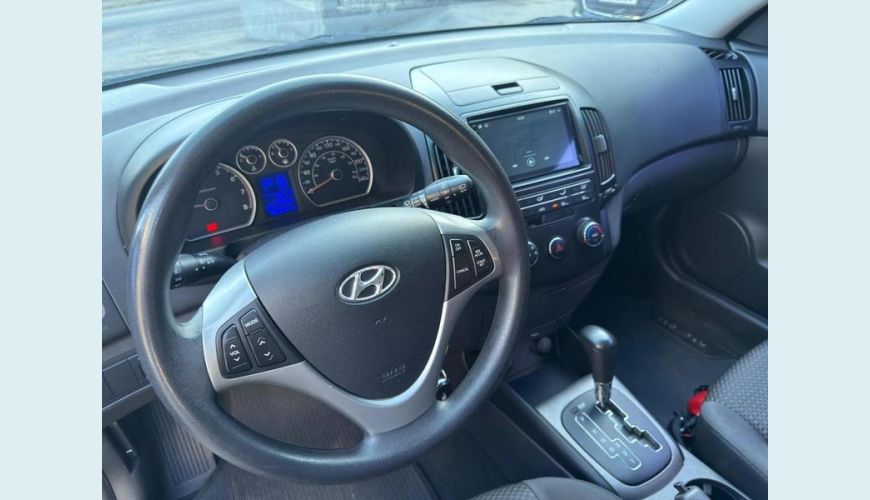 HYUNDAI I30 2P - PRETO - 2012 Foto 8 (Grande)