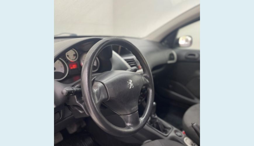 PEUGEOT 207 HB ACTIVE - BRANCO - 2014 Foto 8 (Grande)