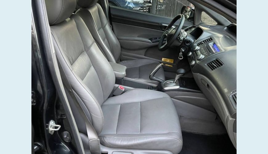 HONDA CIVIC SEDAN LXS 1.8/1.8 FLEX 16V AUT. 4P - PRETO - 2011 Foto 8 (Grande)