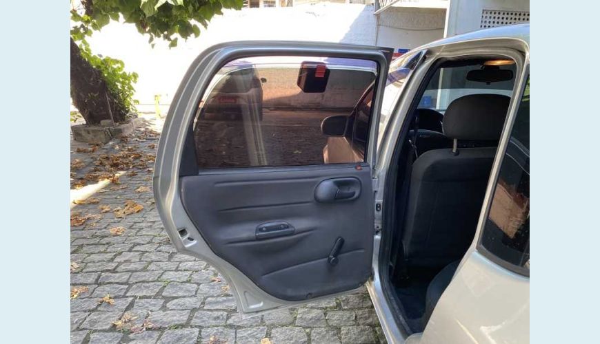 CHEVROLET CLASSIC LS 1.0 VHCE FLEX - PRATA - 2016 Foto 8 (Grande)