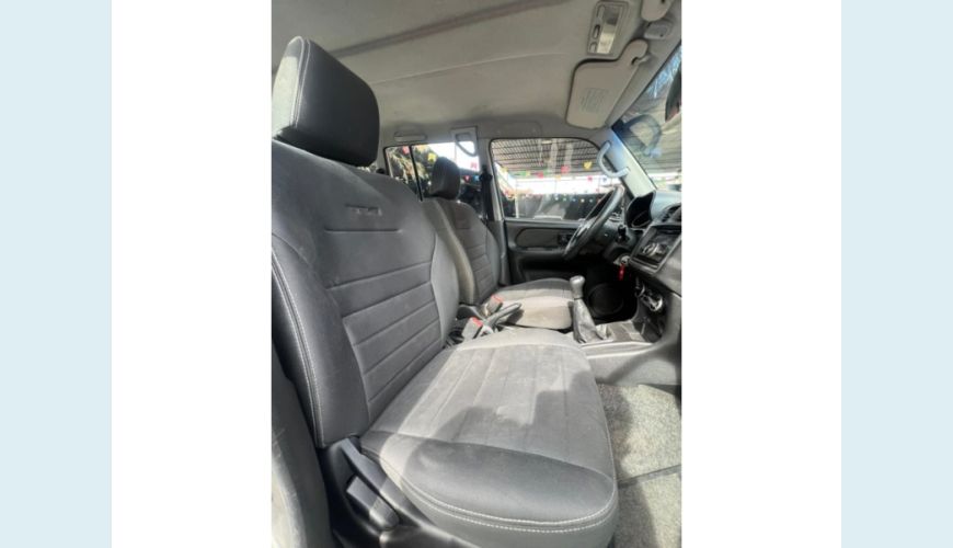 MITSUBISHI PAJERO TR4 - PRATA - 2013 Foto 8 (Grande)