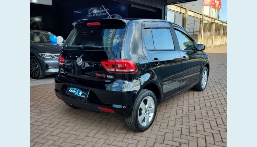 VOLKSWAGEN FOX - PRETO - 2016 Foto 8 (Grande)