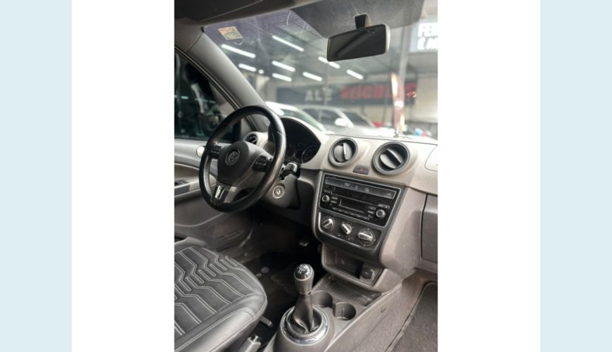 VOLKSWAGEN SAVEIRO - BRANCO - 2015 Foto 8 (Grande)