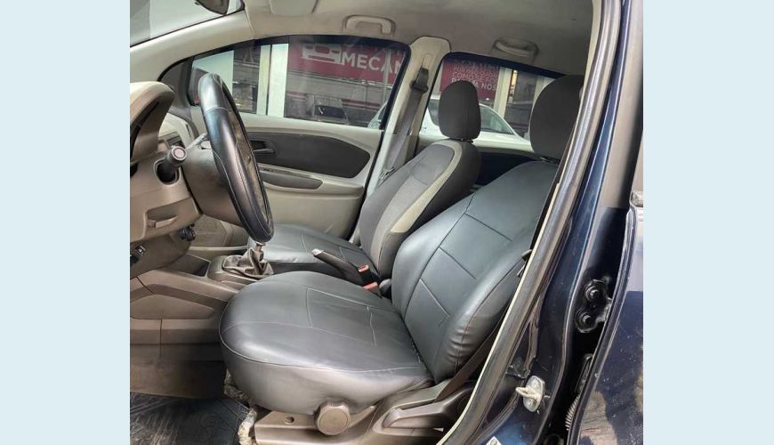 CHEVROLET SPIN LT 5S 1.8 FLEX - AZUL - 2014 Foto 8 (Grande)