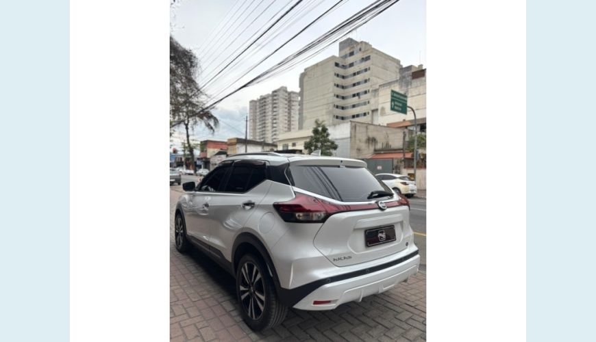 NISSAN KICKS - BRANCO - 2022 Foto 8 (Grande)