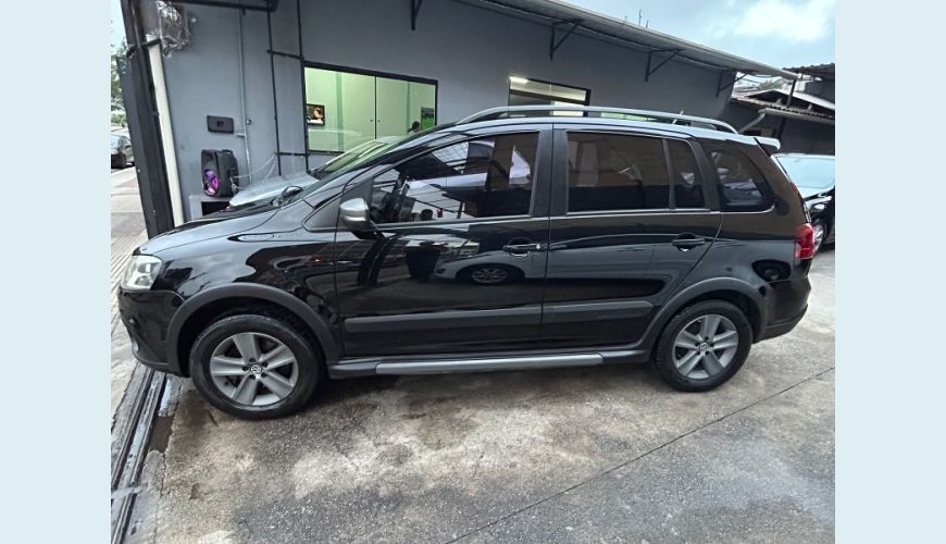 VOLKSWAGEN SPACECROSS 1.6 MI TOTAL FLEX 16V - PRETO - 2012 Foto 8 (Grande)