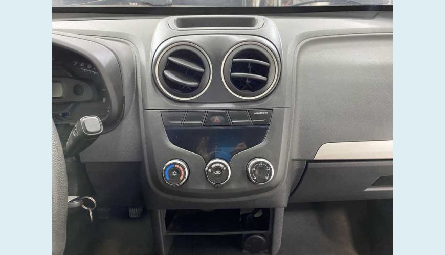CHEVROLET MONTANA LS 1.4 FLEX - BRANCO - 2019 Foto 8 (Grande)