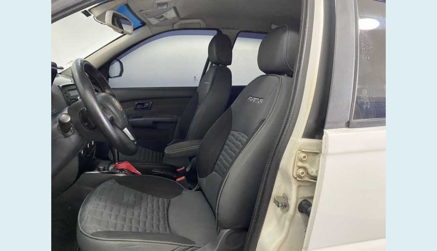 FIAT PALIO WEEKEND ADVENTURE 1.8 16V FLEX - BRANCO - 2014 Foto 8 (Grande)