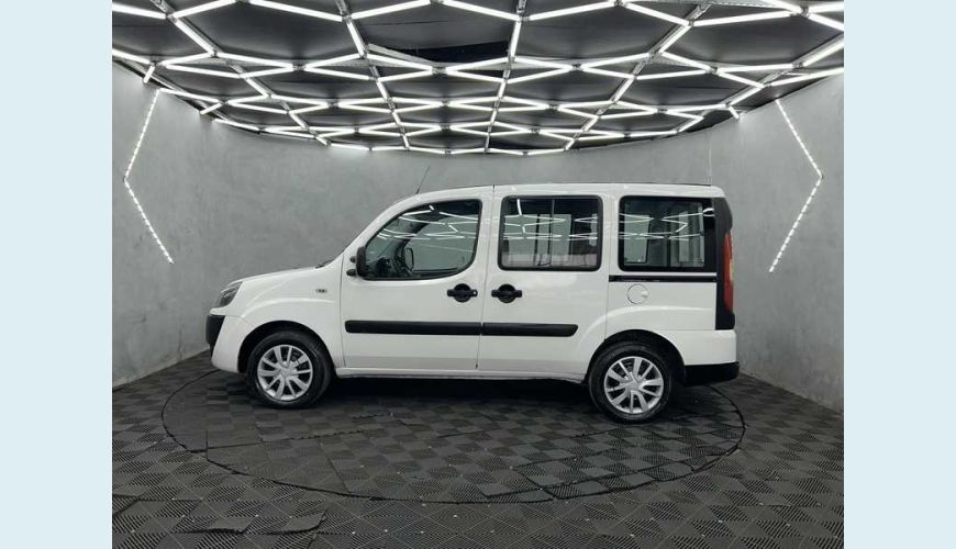 FIAT DOBLO ESSENCE 1.8 16V FLEX - BRANCO - 2020 Foto 8 (Grande)